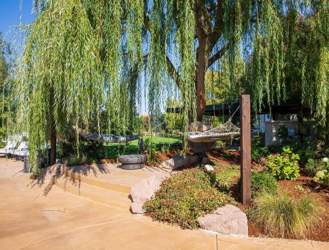 Diseño paisajístico de Mill Brothers